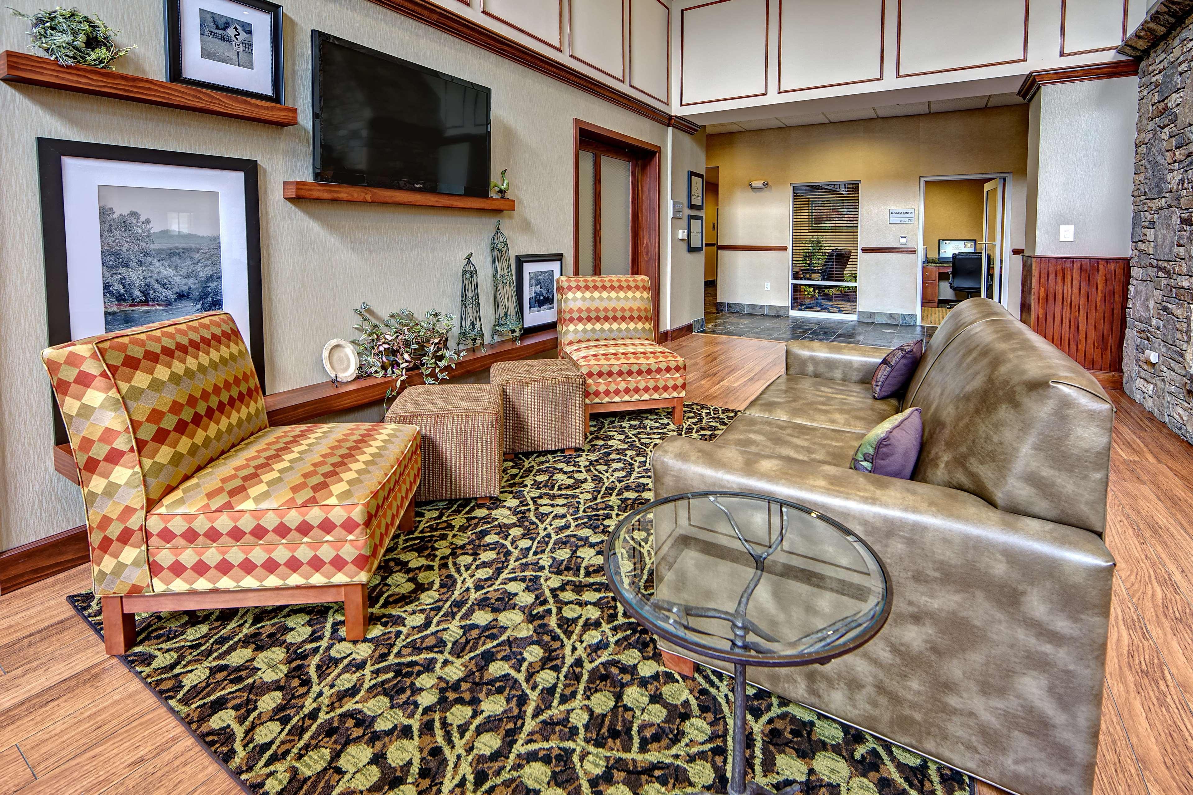 Hampton Inn & Suites Cashiers - Sapphire Valley Exterior photo