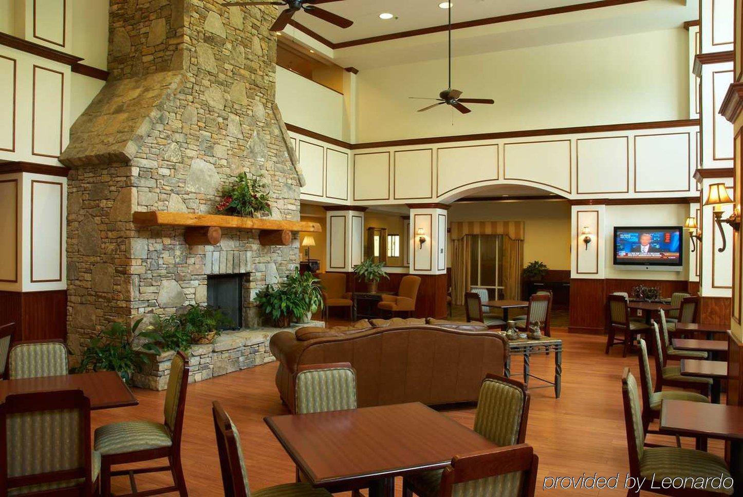 Hampton Inn & Suites Cashiers - Sapphire Valley Restaurant photo